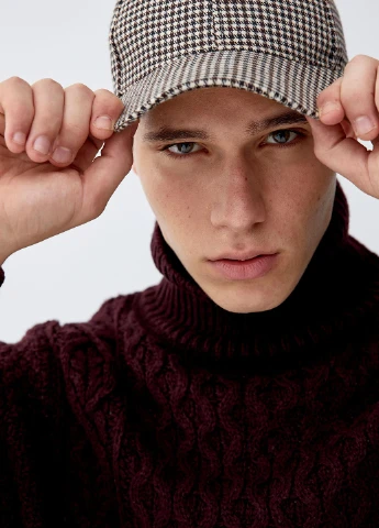 Фіолетовий демісезонний светр Pull & Bear