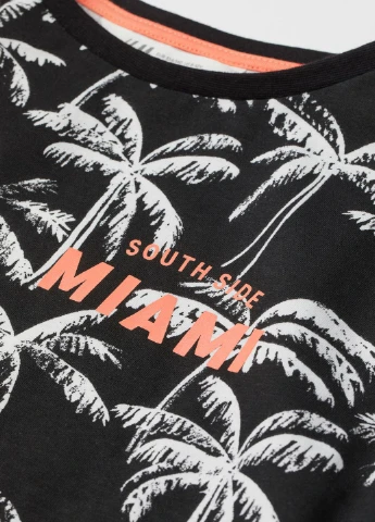 Черная летняя футболка H&M