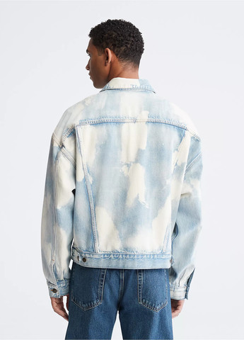 Блакитна демісезонна куртка Calvin Klein