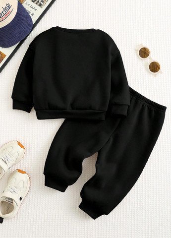 Черный демисезонный костюм (свитшот, брюки) брючный SHEIN