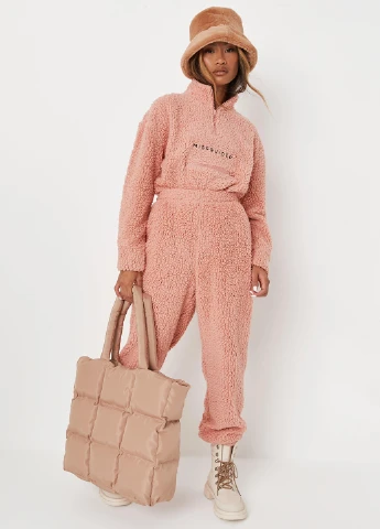 Рожевий світшот Missguided однотонний вишивка (261410842)