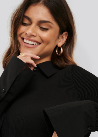 Чорна блуза NA-KD