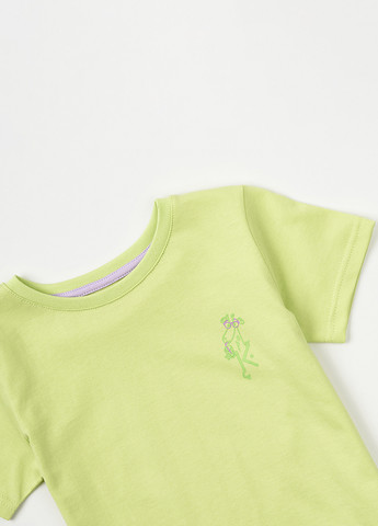 Салатовая летняя футболка KRAKO