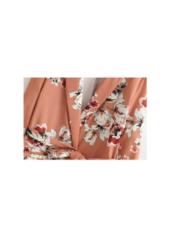 Персиковый женский блейзер женский удлиненный с цветочным узором flowering Berni Fashion с цветочным узором - демисезонный