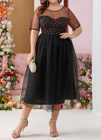 Черное праздничный, коктейльное платье клеш SHEIN сердечки