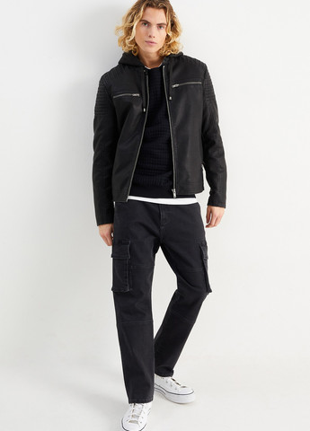 Чорна демісезонна куртка байкерська C&A