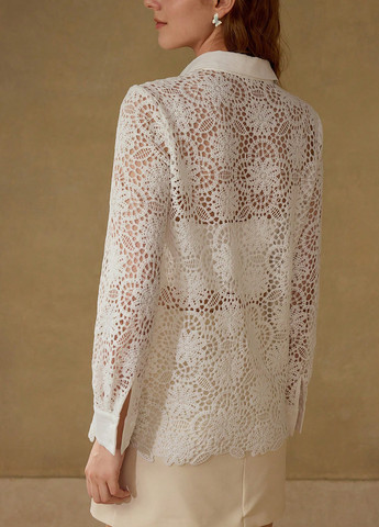 Молочна блуза SHEIN