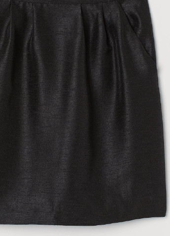 Черная однотонная юбка короткая H&M