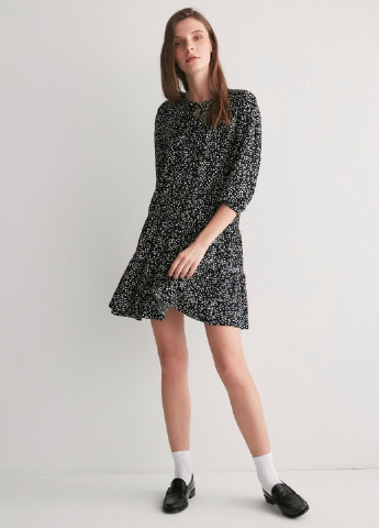 Чорна кежуал сукня Mudo в горошок