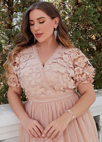 Персиковое праздничный платье с пышной юбкой SHEIN однотонное