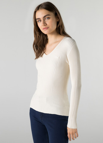 Молочный демисезонный пуловер пуловер Lacoste