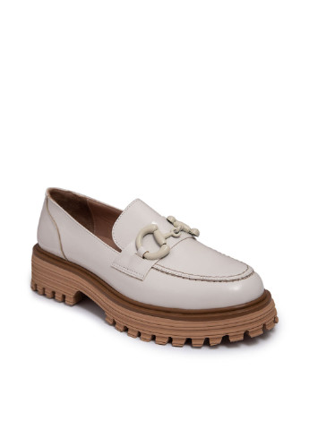 Туфли Magnolya на низком каблуке с цепочками