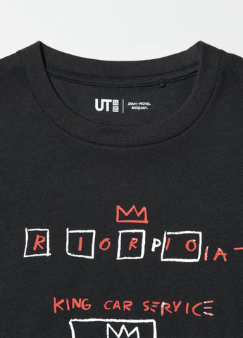 Чорна демісезонна футболка Uniqlo