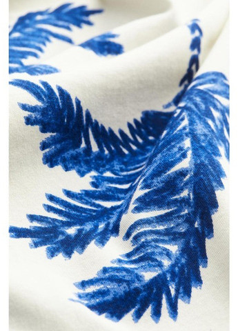 Молочное кэжуал платье с открытой спиной H&M с рисунком