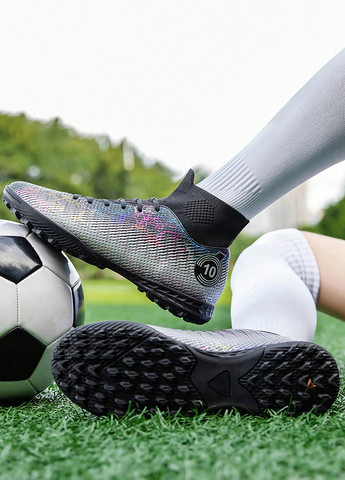 Цветные бутсы SHEIN