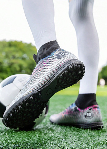 Цветные бутсы SHEIN