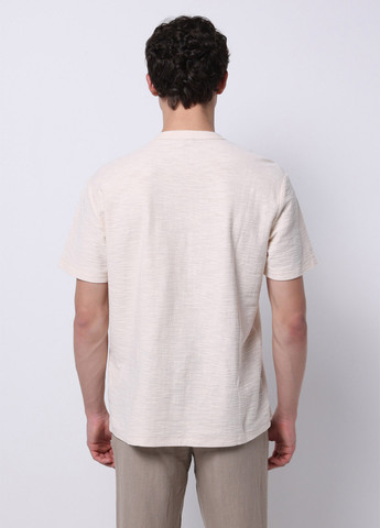 Светло-бежевая футболка Colin's