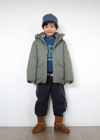 Синий свитшот Uniqlo надпись без декора (325746322)