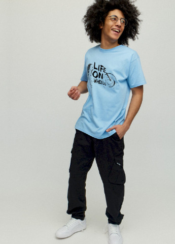 Блакитна футболка чоловіча YAPPI