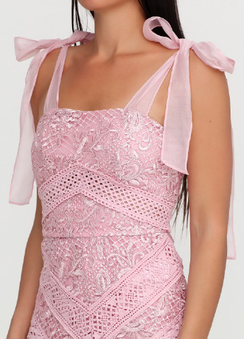 Розовое коктейльное платье Td однотонное
