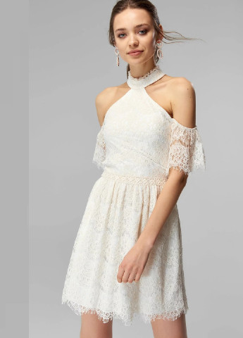 Білий коктейльна плаття, сукня кльош, з відкритими плечима Trendyol однотонна