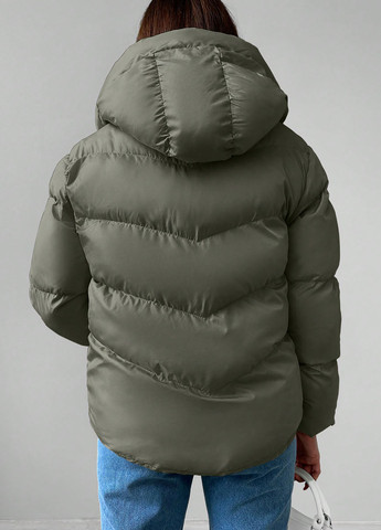 Оливкова (хакі) зимня куртка SHEIN