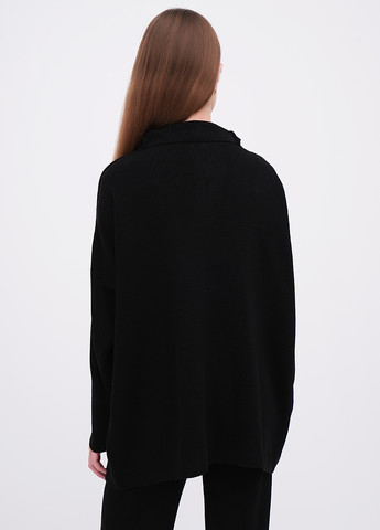 Черный демисезонный свитер EQUILIBRI