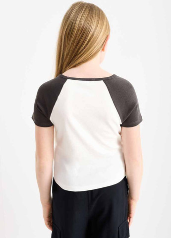 Комбинированная летняя футболка C&A