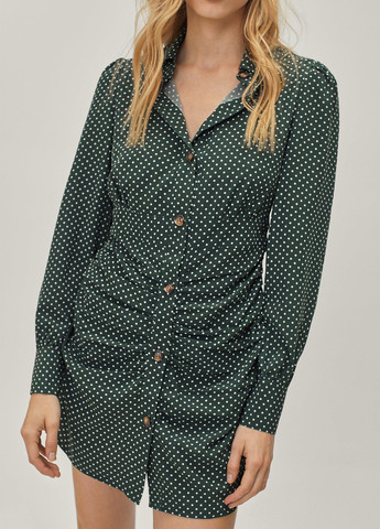 Темно-зеленое кэжуал платье рубашка Nasty Gal в горошек