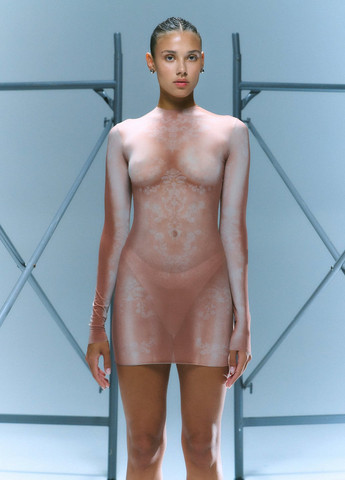 Бежевое откровенный платье силуэтная Gepur с цветочным принтом