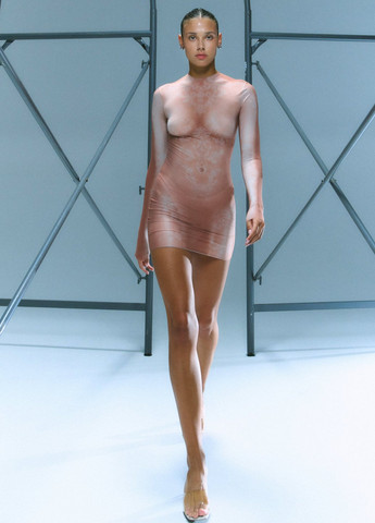 Бежевое откровенный платье силуэтная Gepur с цветочным принтом