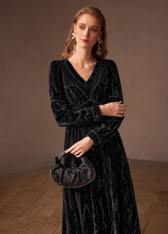 Черное кэжуал платье а-силуэт SHEIN однотонное