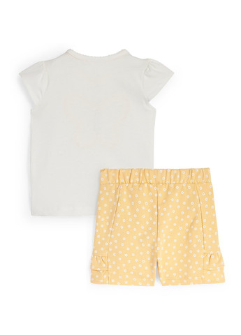 Комбінований літній костюм (футболка, шорти) C&A