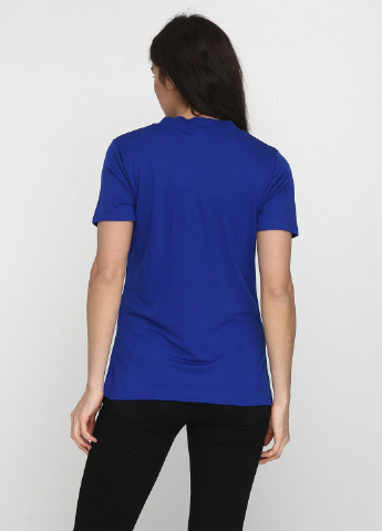 Світло-синя літня футболка MBYM