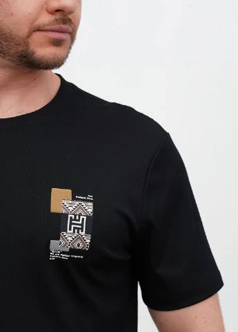 Черная футболка Trend Collection