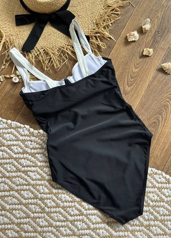 Чорний літній цільний купальник жіночий суцільний NOVA VEGA