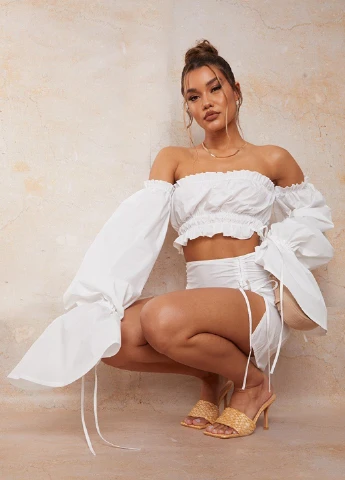 Белая блуза PrettyLittleThing