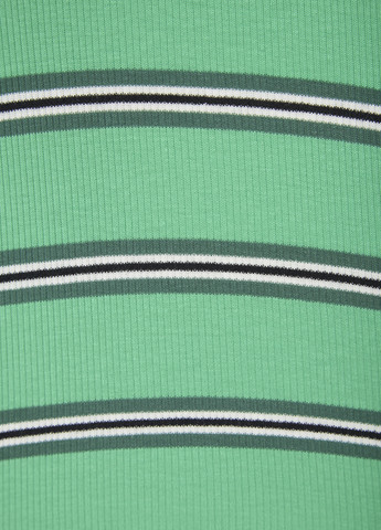 Зеленая летняя футболка Mexx