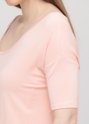 Светло-розовая летняя футболка Only