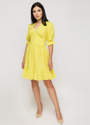 Світло-жовтий коктейльна сукня Simply Brilliant однотонна