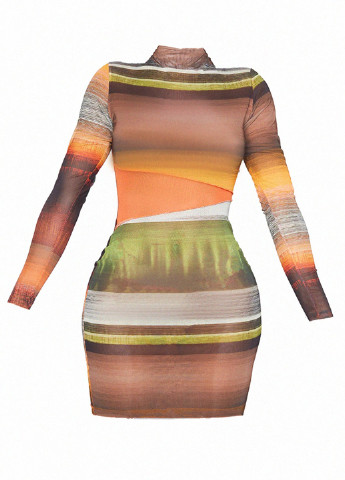 Коричневое коктейльное платье PrettyLittleThing с абстрактным узором
