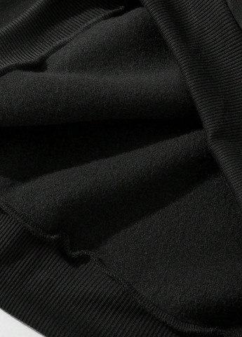 Чорний світшот SHEIN новорічний без декору (331623898)