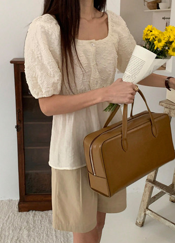 Кремовая блуза с баской SHEIN