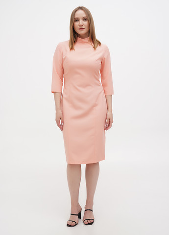 Світло-рожева кежуал сукня футляр Rebecca Tatti однотонна