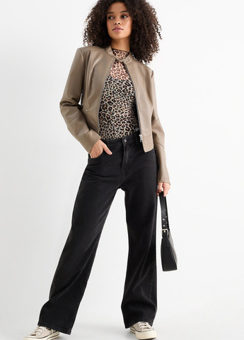 Бежевая демисезонная куртка C&A