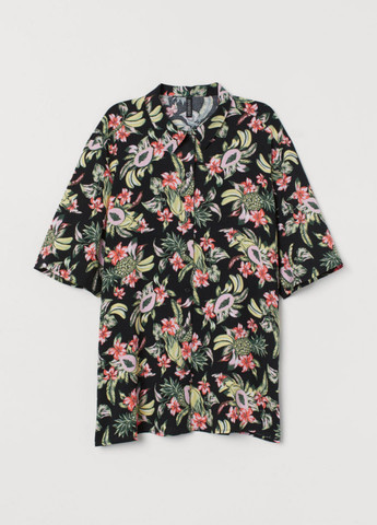 Черная кэжуал рубашка с цветами H&M