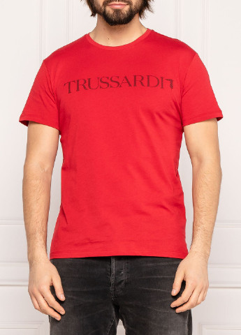 Красная футболка Trussardi