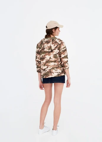 Зелена куртка легка,мілітарі, Pull & Bear