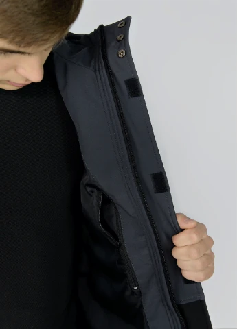 Серая демисезонная куртка softshell "citizen" серо-черная Intruder