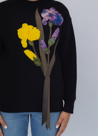 Черный свитшот Nora Kvittin однотонный аппликация (301079944)